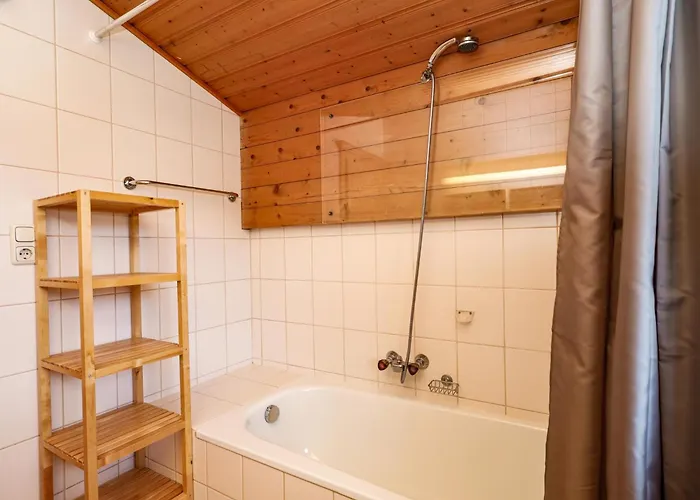 Mueller Nr 1 Chalé *